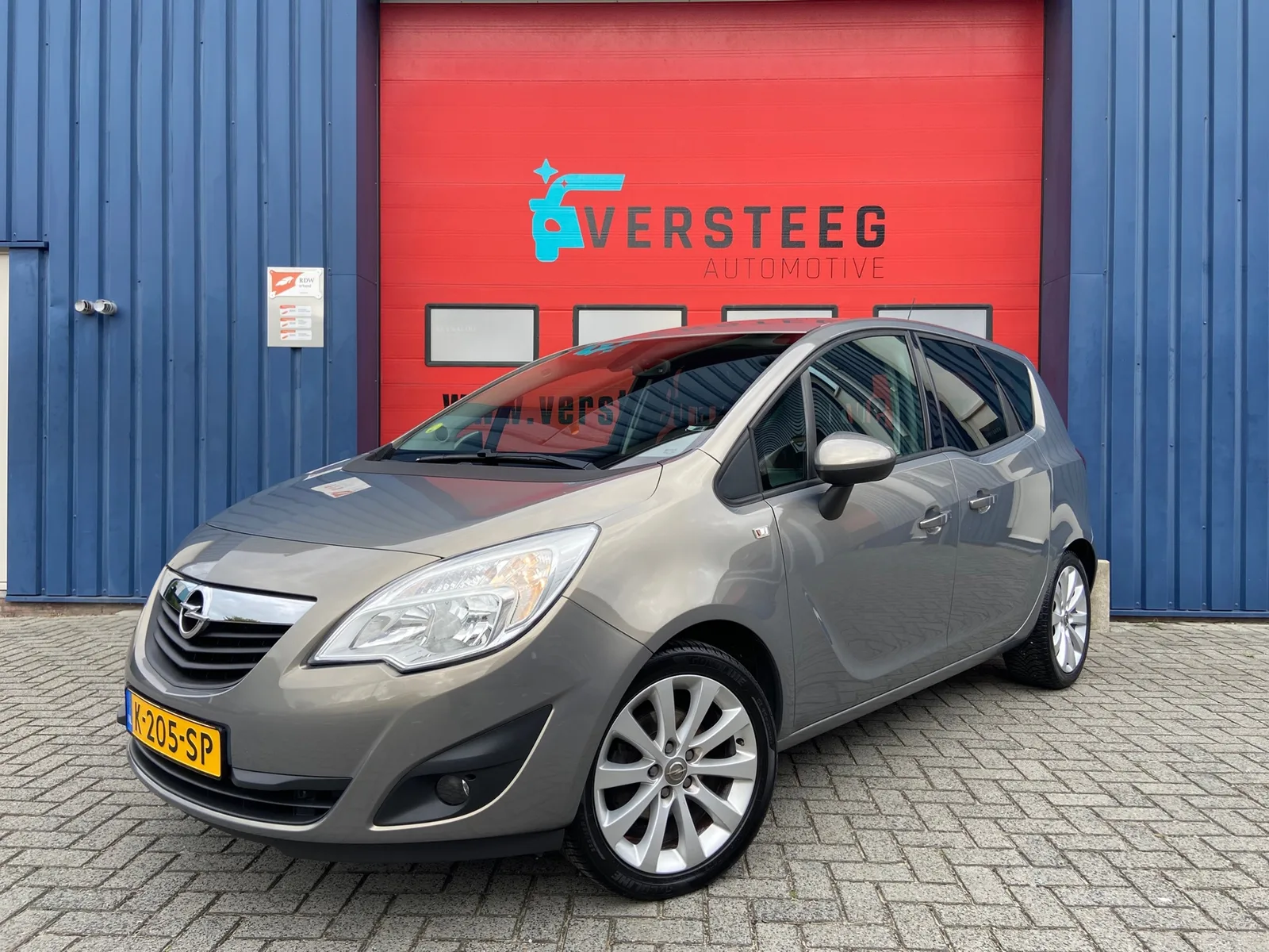 Opel Meriva (2010) — foto 1