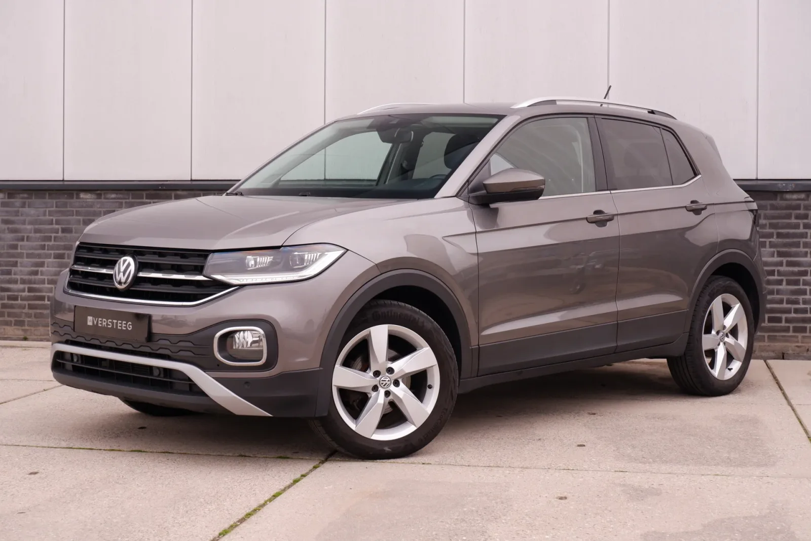 Volkswagen T-Cross (2020) — foto 1
