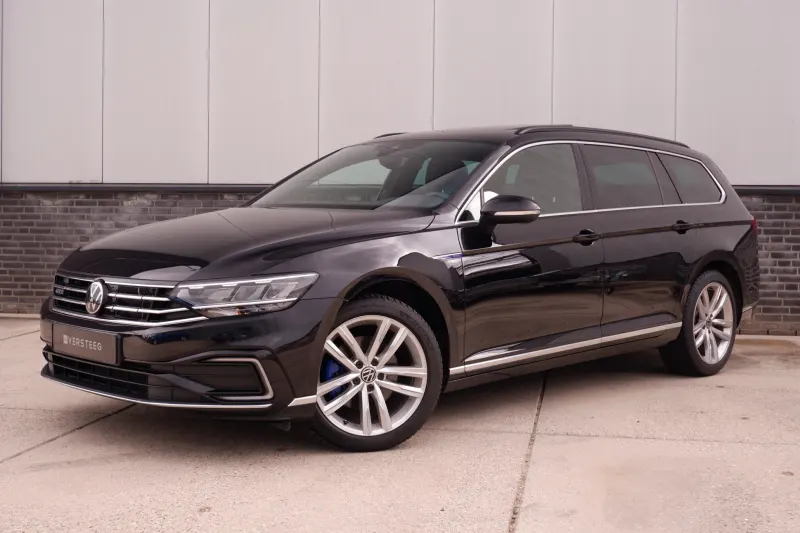Volkswagen Passat (2022)