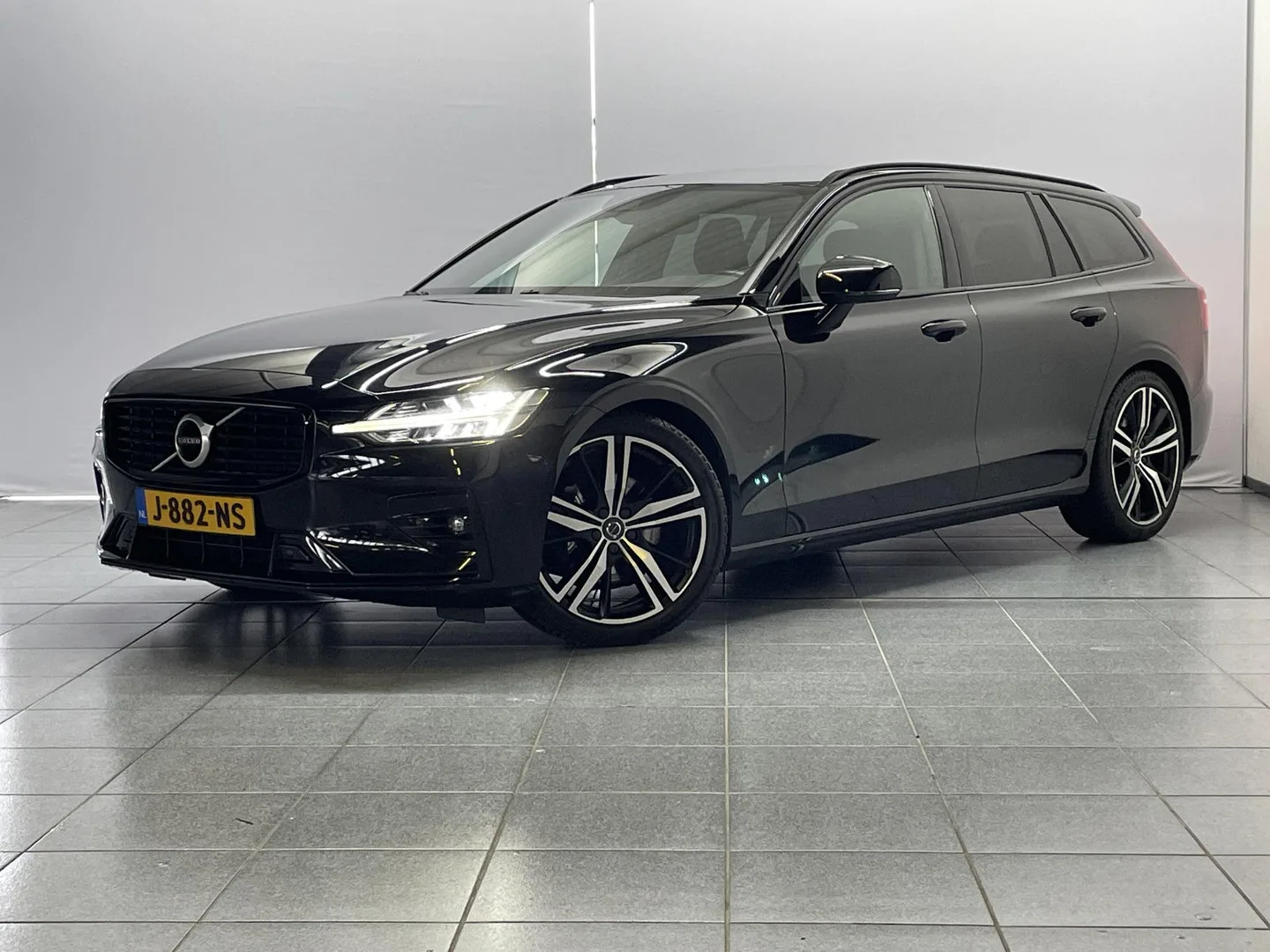Volvo V60 (2020) — foto 1