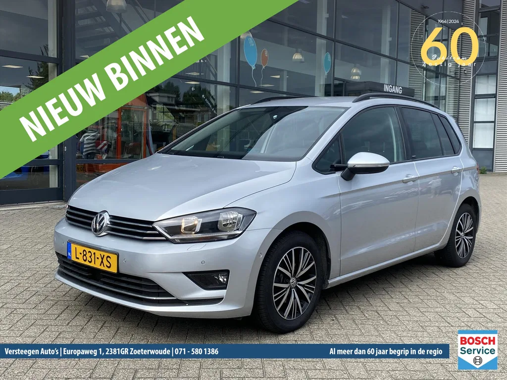 Volkswagen Golf Sportsvan (2016) — foto 1