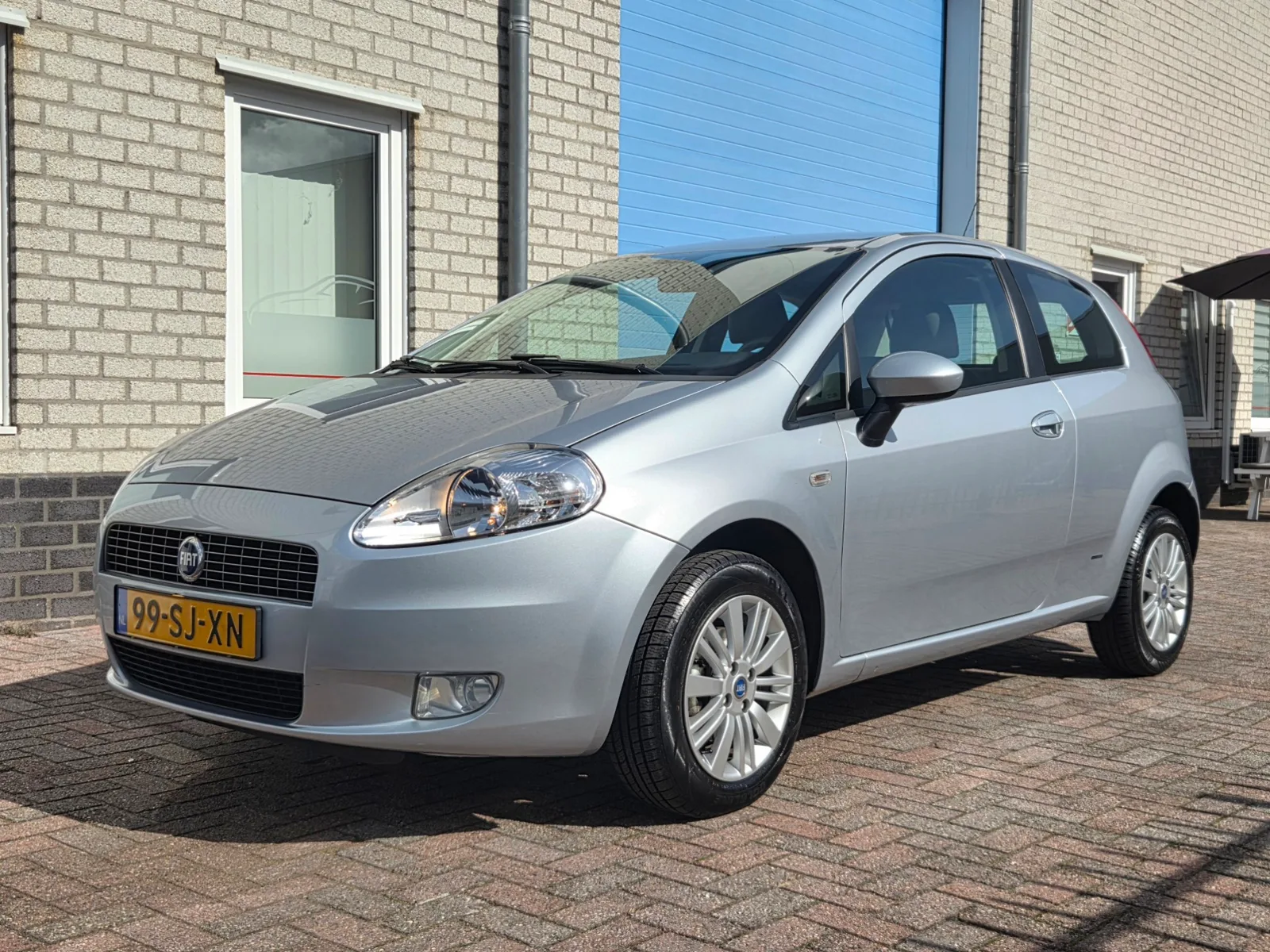 Fiat Grande Punto (2006) — foto 1