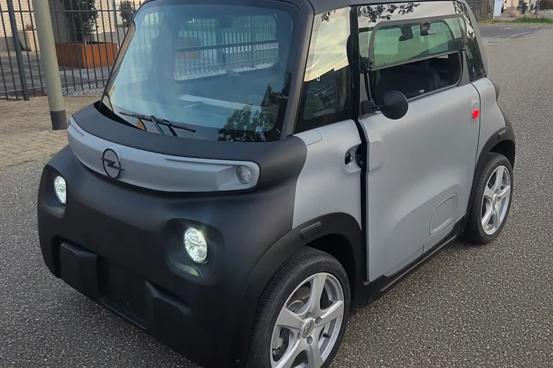 Opel Rocks-e (2025)