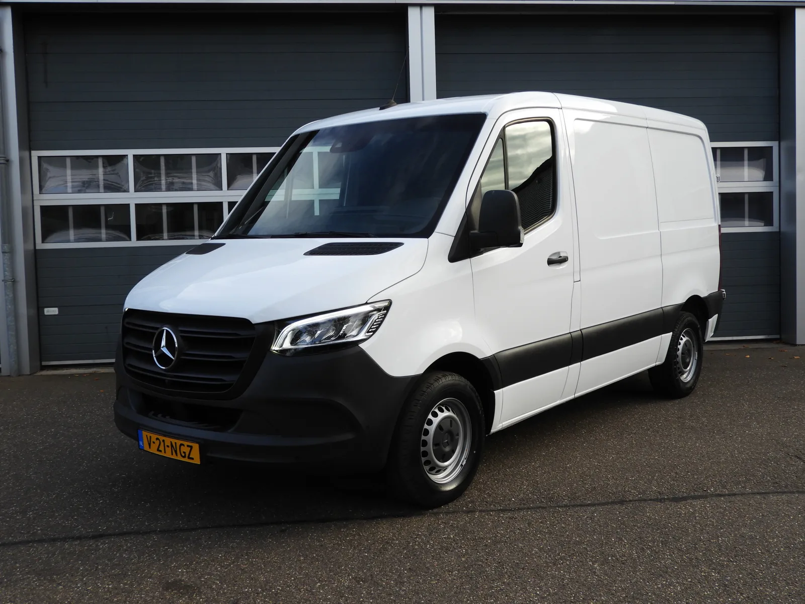 Mercedes-Benz Sprinter (2022) — foto 1