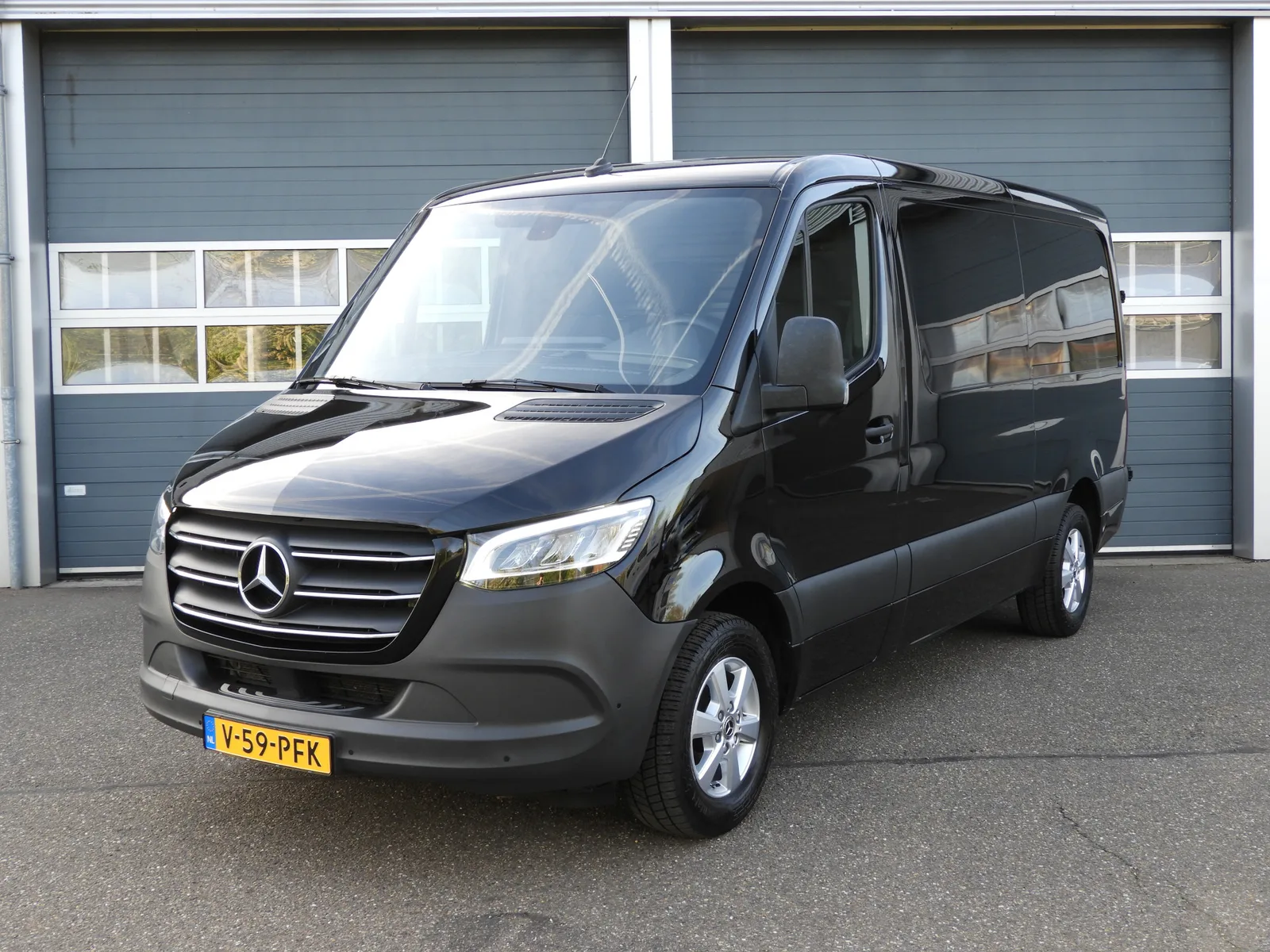Mercedes-Benz Sprinter (2022) — foto 1