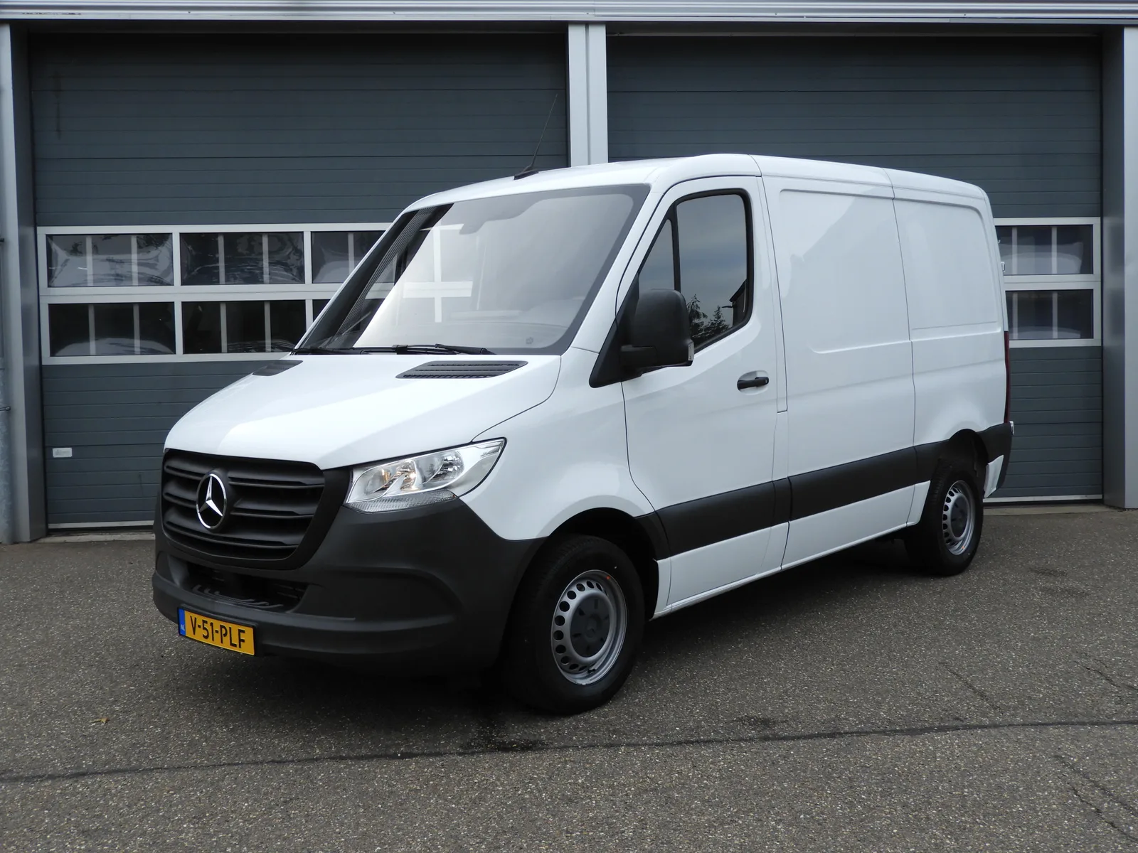 Mercedes-Benz Sprinter (2021) — foto 1