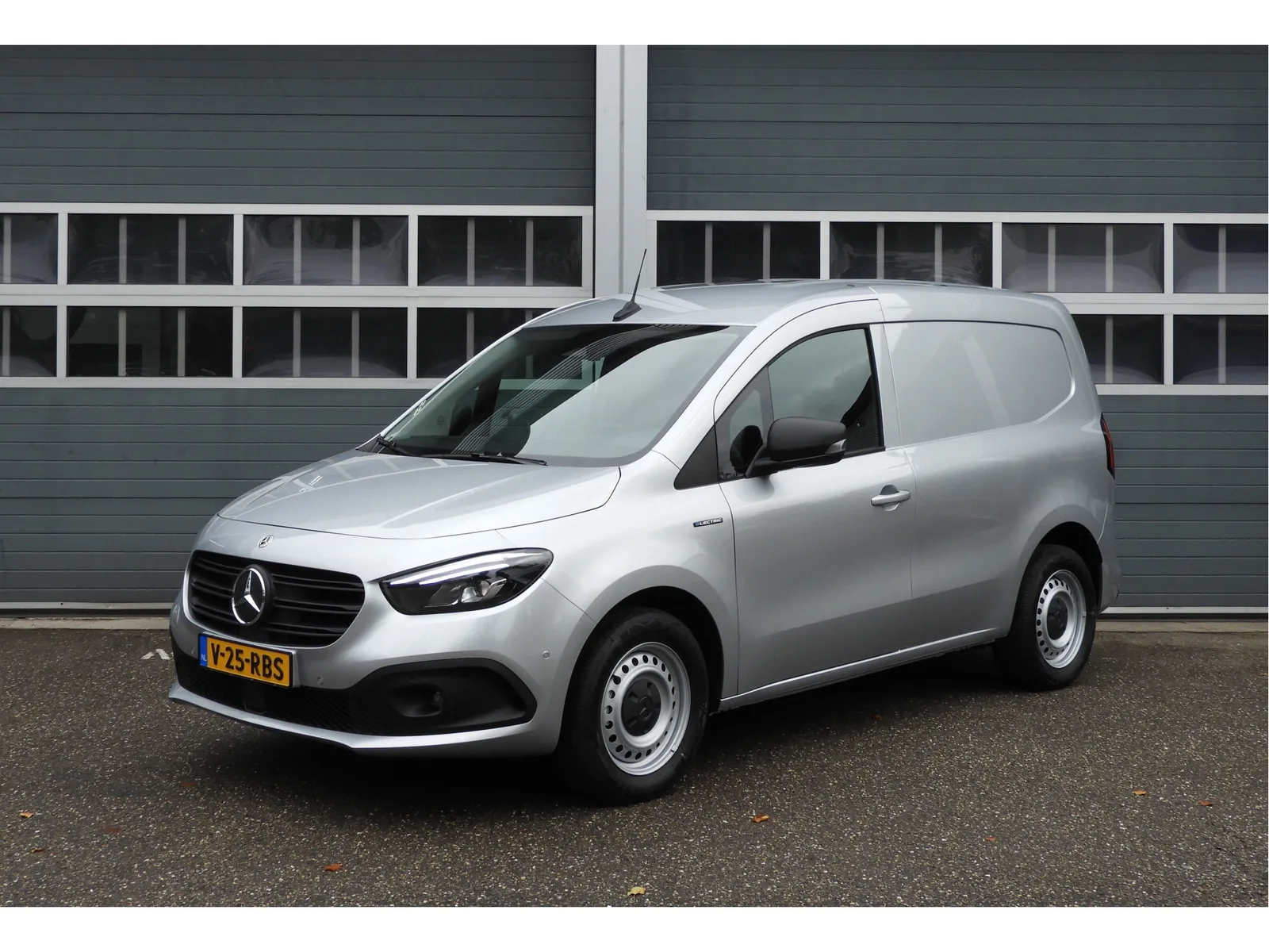 Mercedes-Benz eCitan (2025) — foto 1