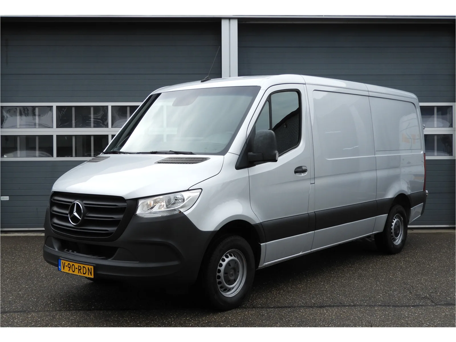 Mercedes-Benz Sprinter (2021) — foto 1