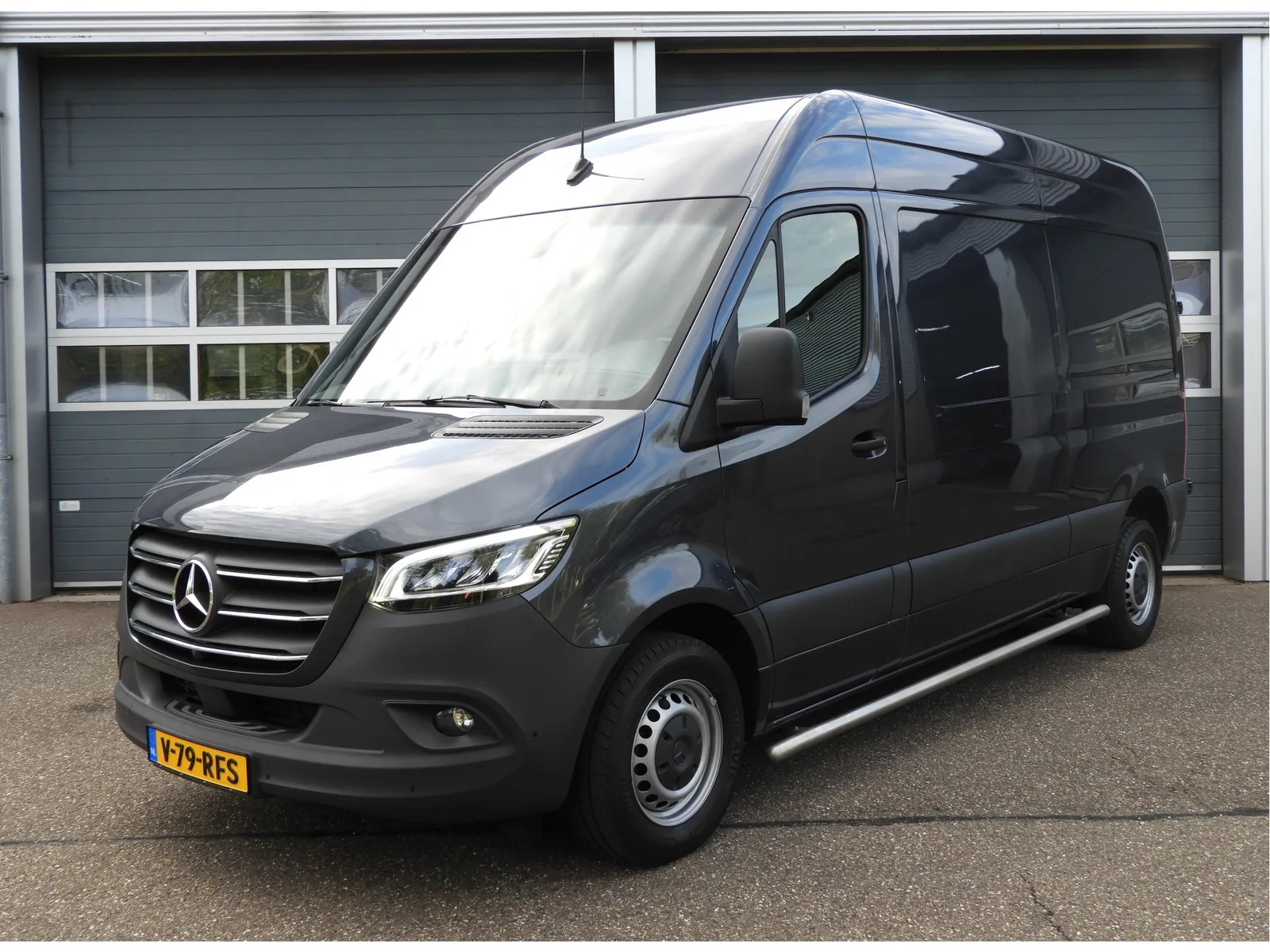 Mercedes-Benz Sprinter (2023) — foto 1