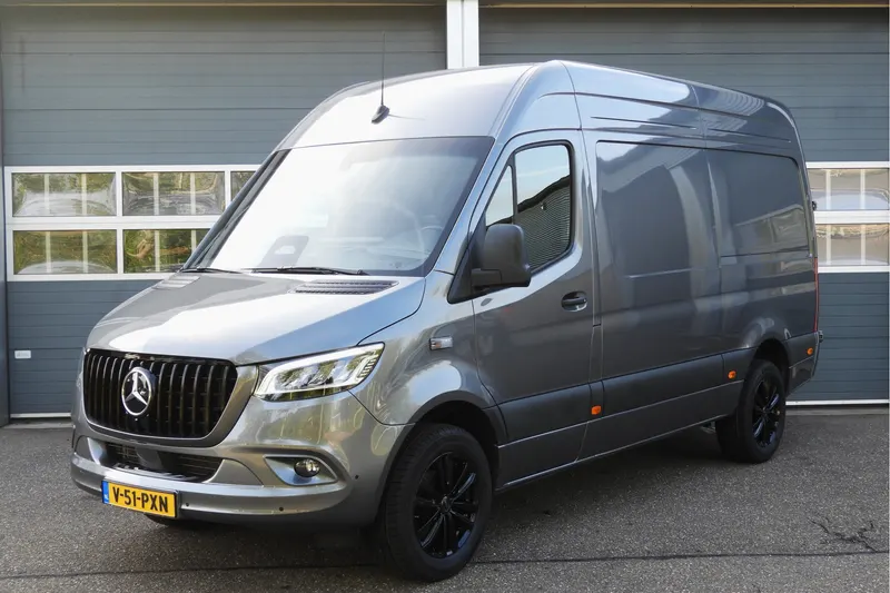 Mercedes-Benz Sprinter (2024)