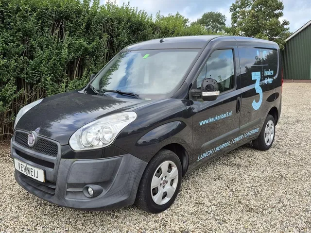 Fiat Doblò (2012) — foto 1