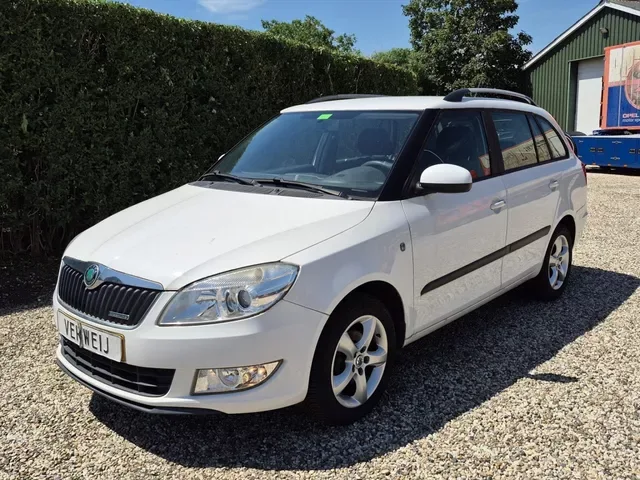 Škoda Fabia (2011) — foto 1