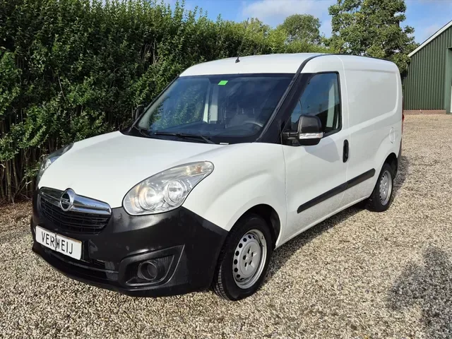 Opel Combo (2014) — foto 1