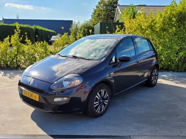 Fiat Punto (2012) — foto 1