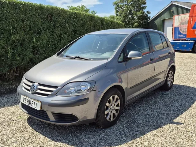 Volkswagen Golf Plus (2006) — foto 1