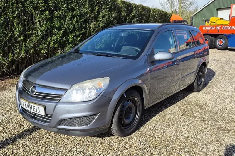 Opel Astra (2007)