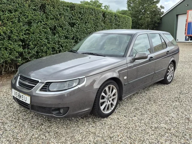 Saab 9-5 (2006) — foto 1