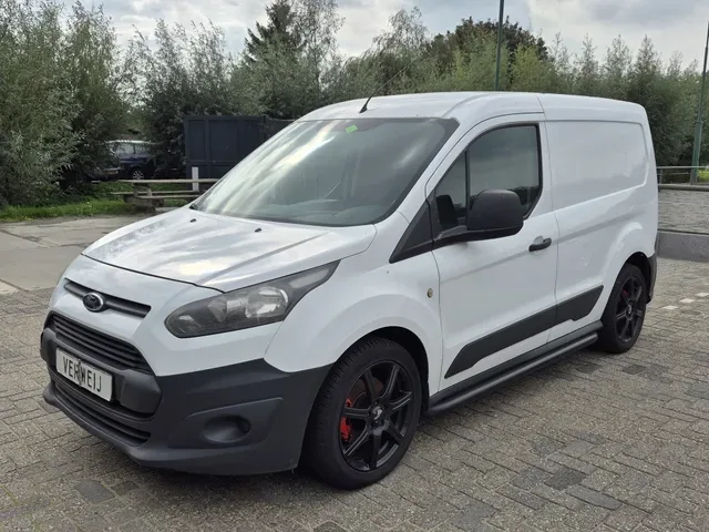 Ford Transit Connect (2014) — foto 1