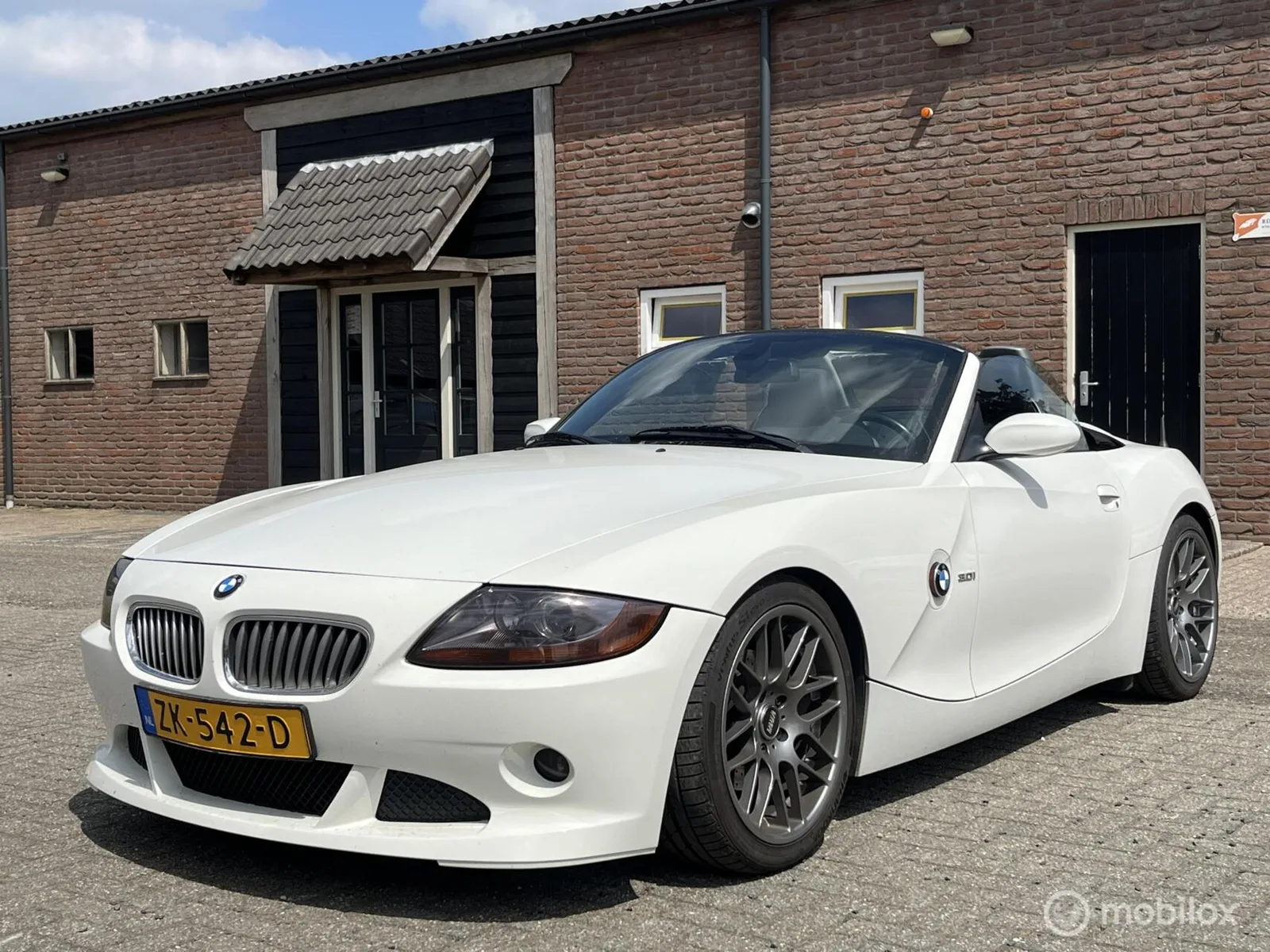 BMW Z4 (2005) — foto 1