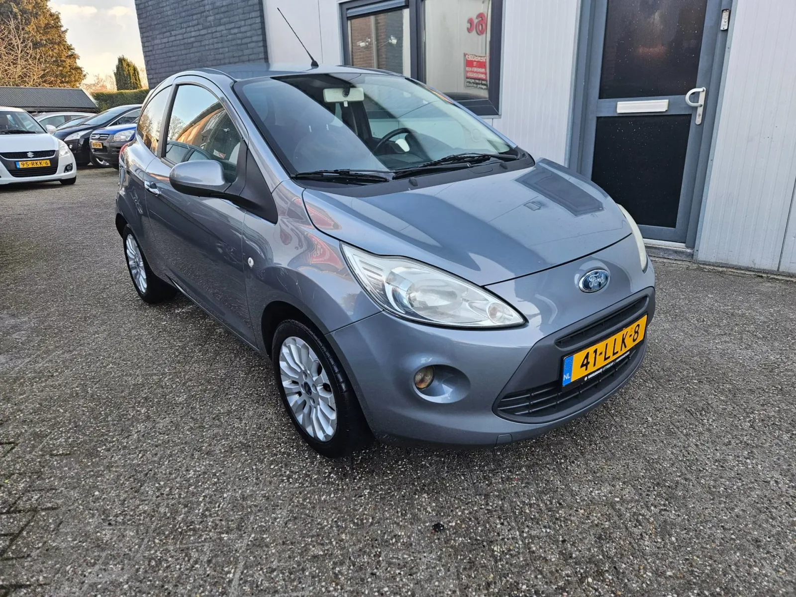 Ford Ka (2010) — foto 1