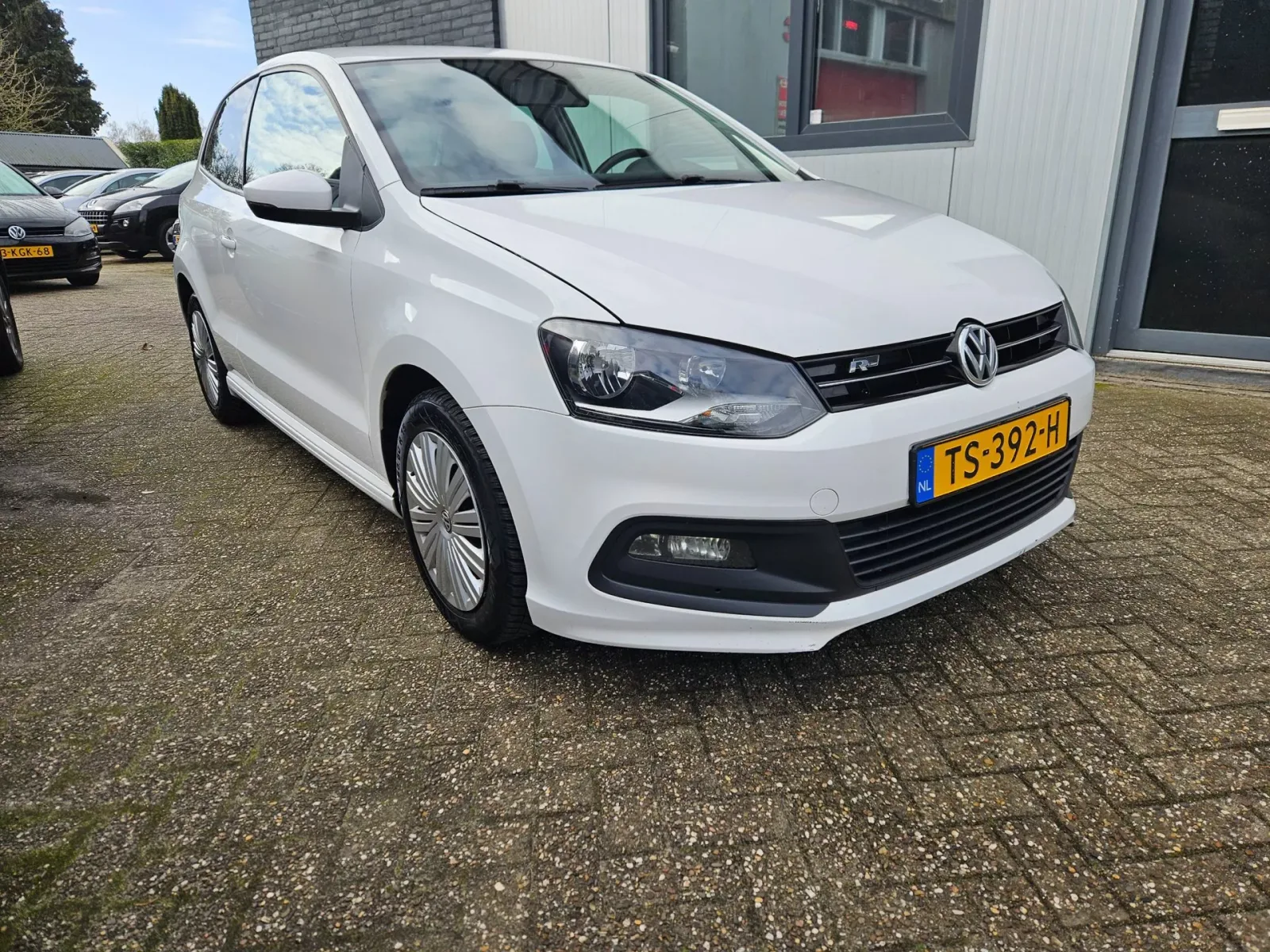 Volkswagen Polo (2012) — foto 1