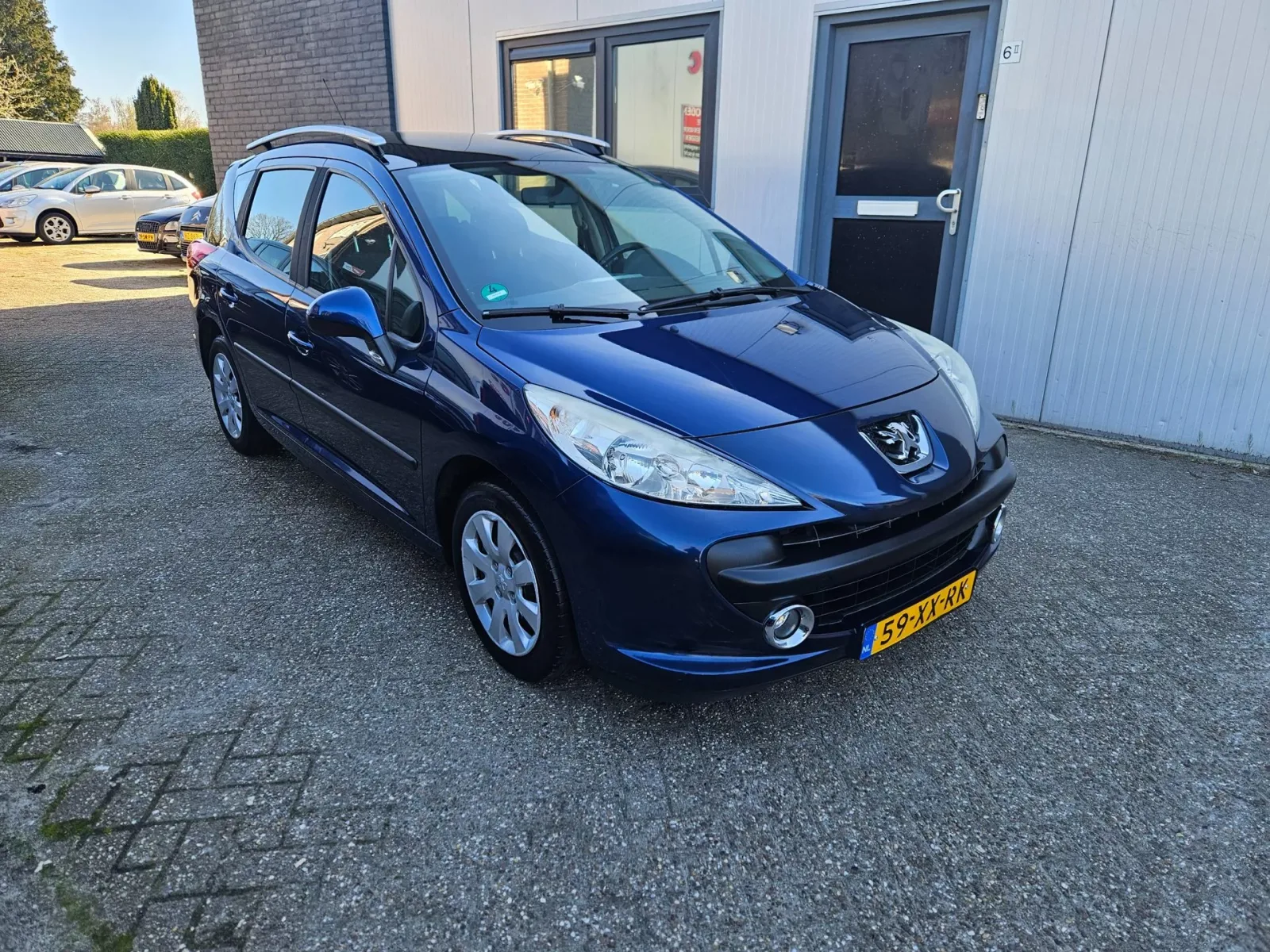 Peugeot 207 (2008) — foto 1