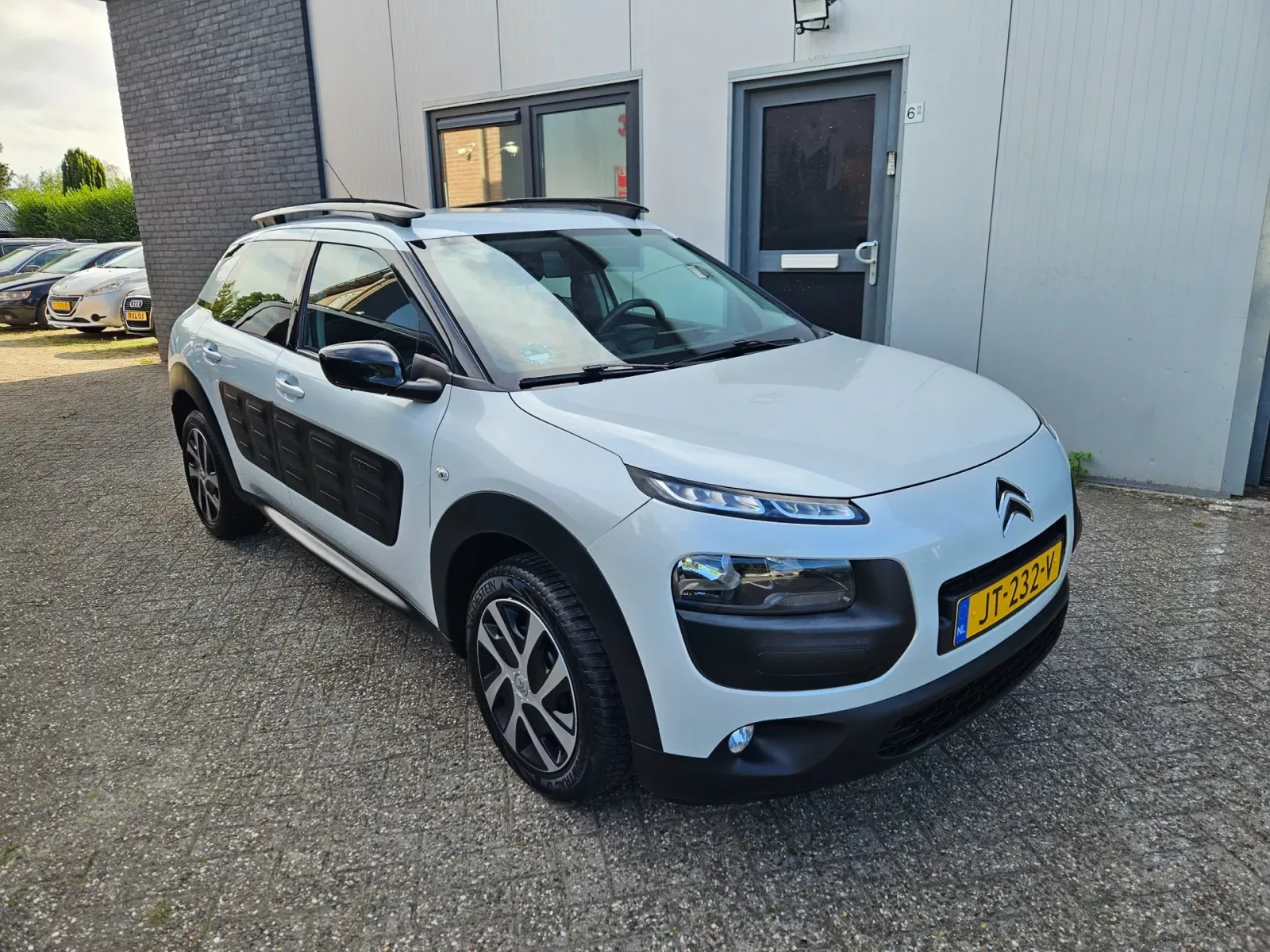 Citroën C4 Cactus (2016) — foto 1