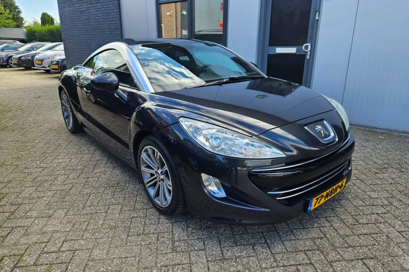 Peugeot RCZ (2010)