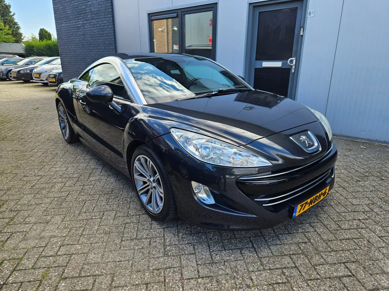 Peugeot RCZ (2010) — foto 1