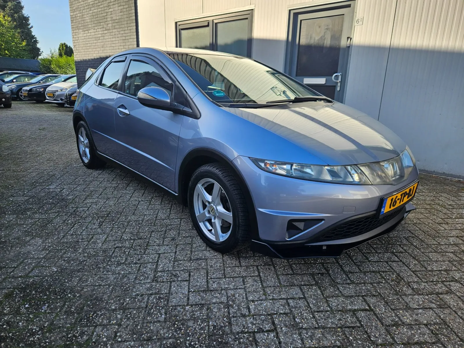 Honda Civic (2006) — foto 1
