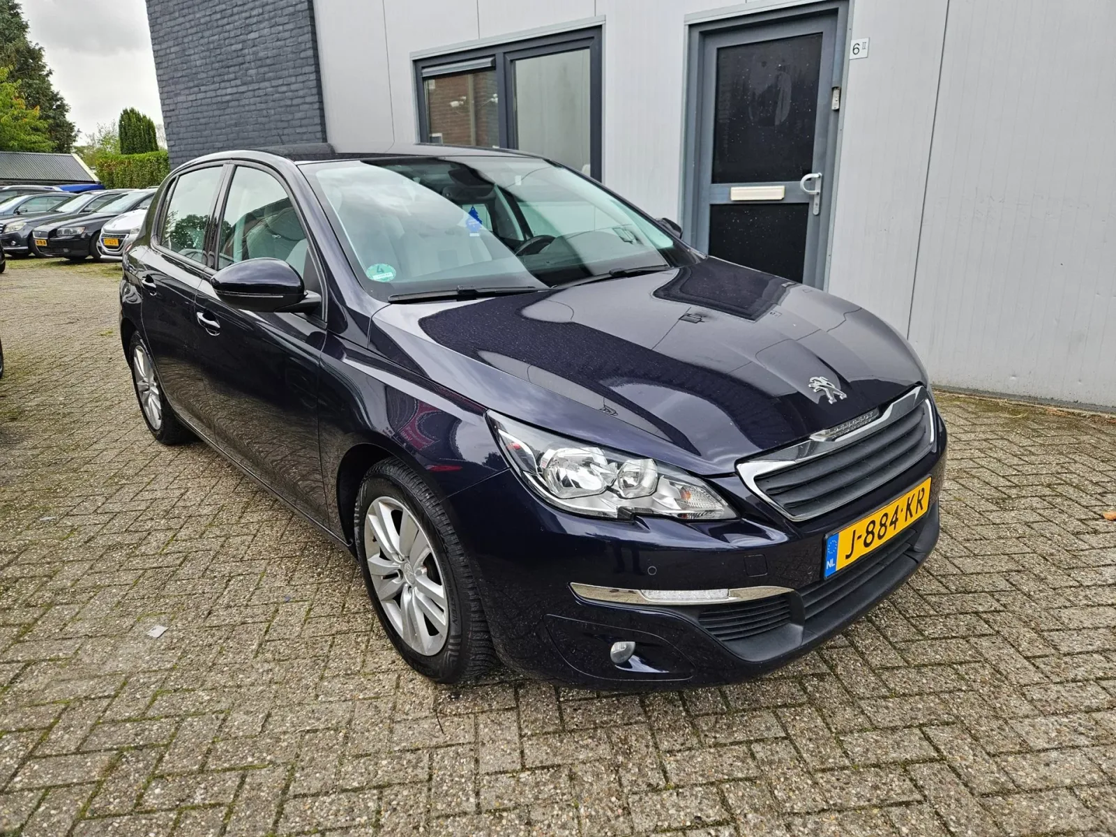Peugeot 308 (2013) — foto 1