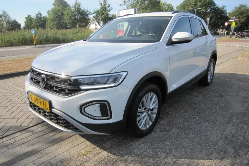 Volkswagen T-Roc (2022)