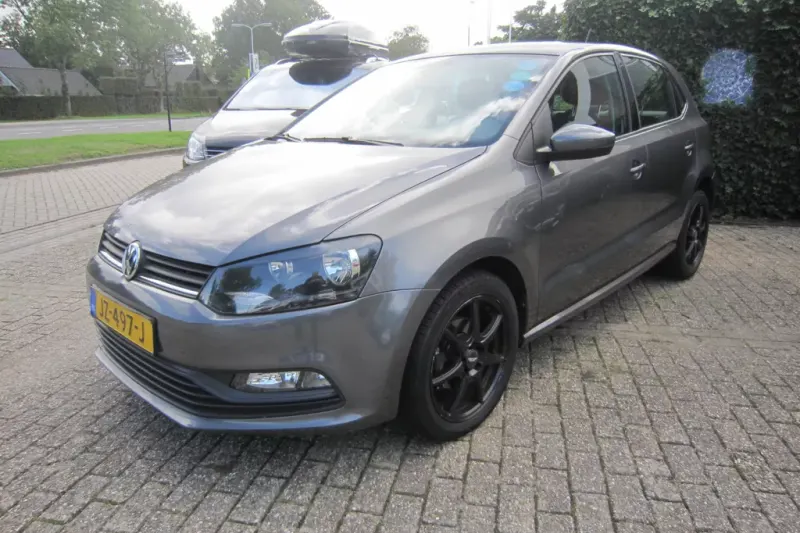 Volkswagen Polo (2015)