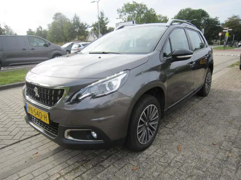 Peugeot 2008 (2017) — foto 1