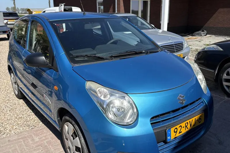 Suzuki Alto (2011)