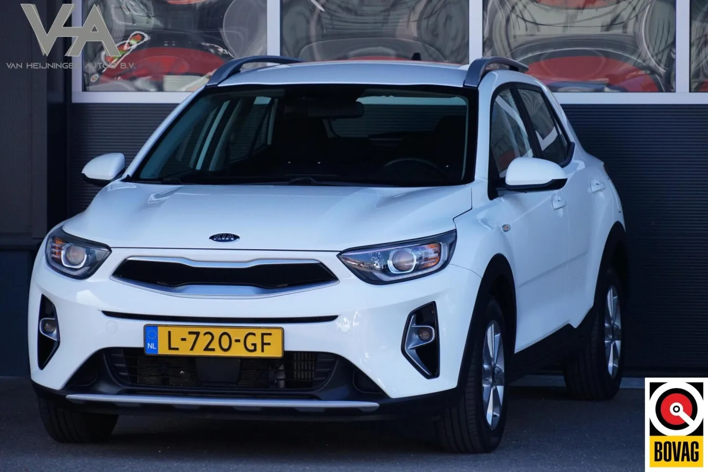 Kia Stonic (2021) — foto 1