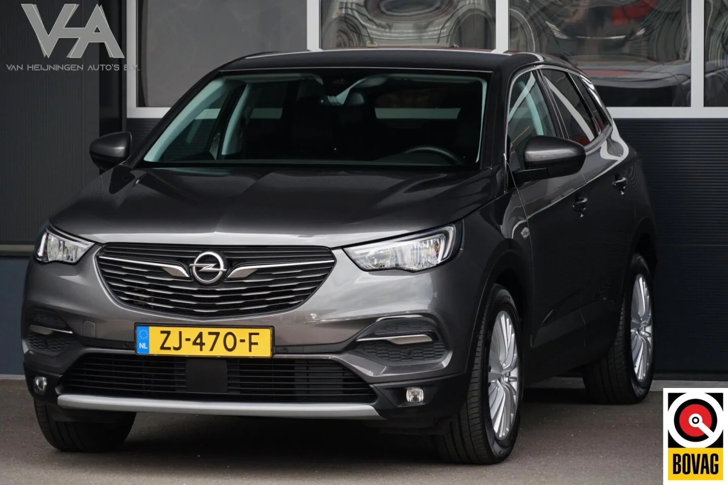 Opel Grandland (2019) — foto 1