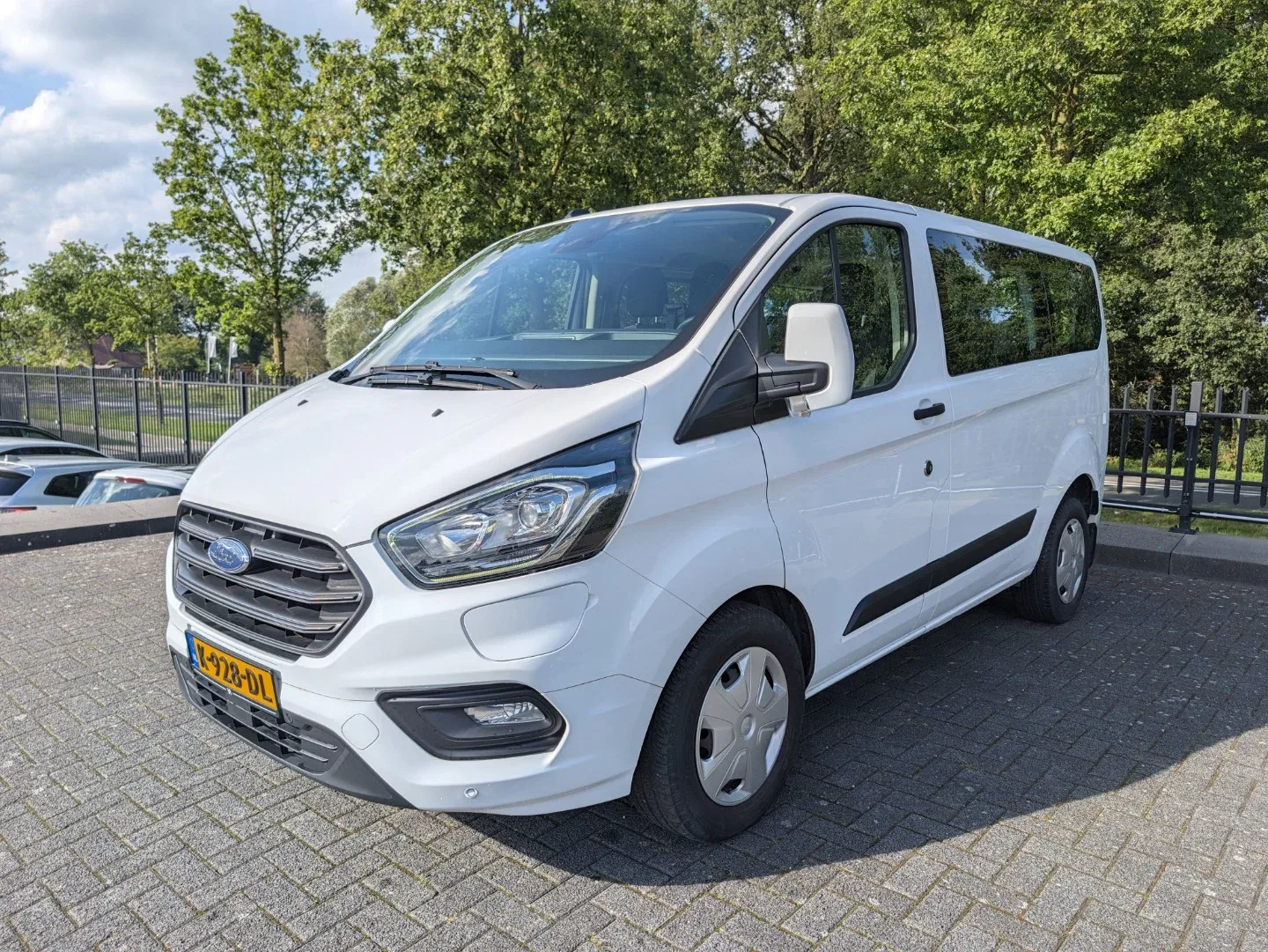 Ford Transit Custom (2020) — foto 1