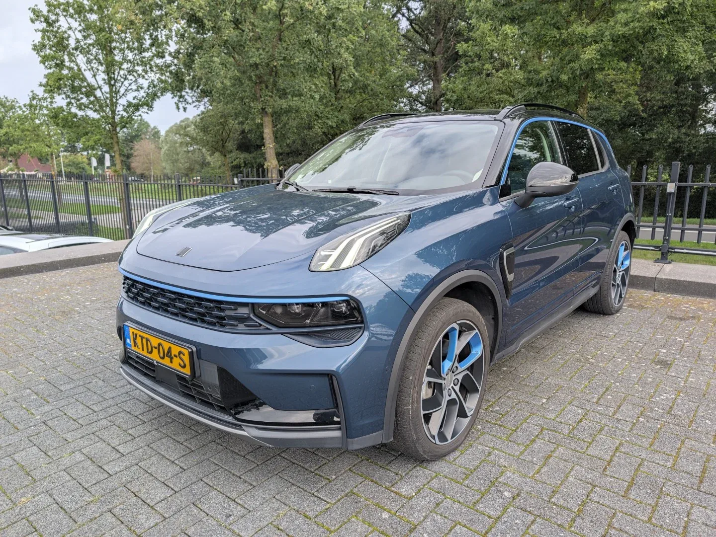 Lynk & Co 01 (2022) — foto 1