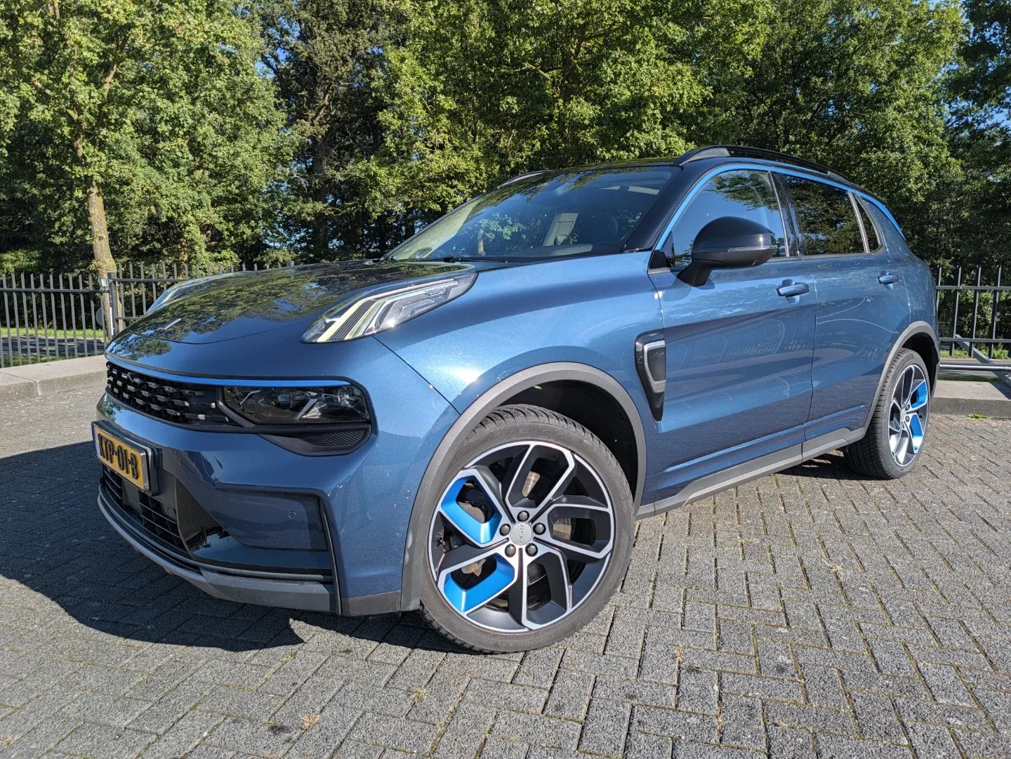 Lynk & Co 01 (2023) — foto 1