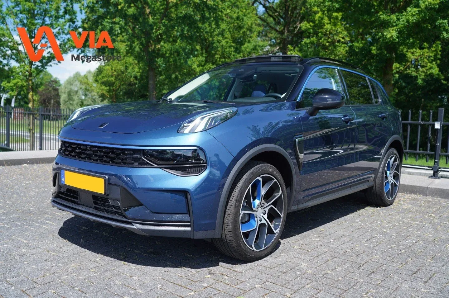 Lynk & Co 01 (2023) — foto 1