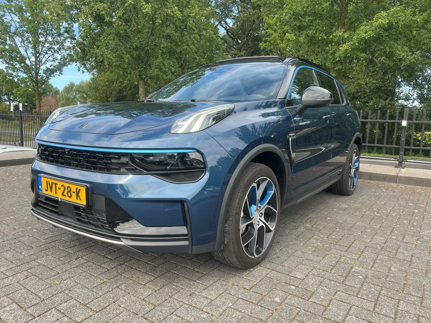 Lynk & Co 01 (2023) — foto 1