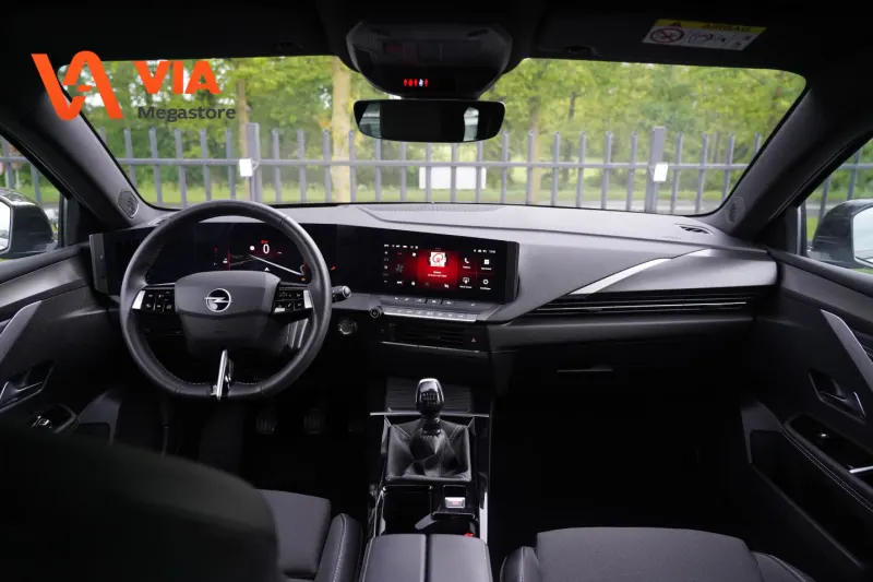Opel Astra Sports Tourer (2024)