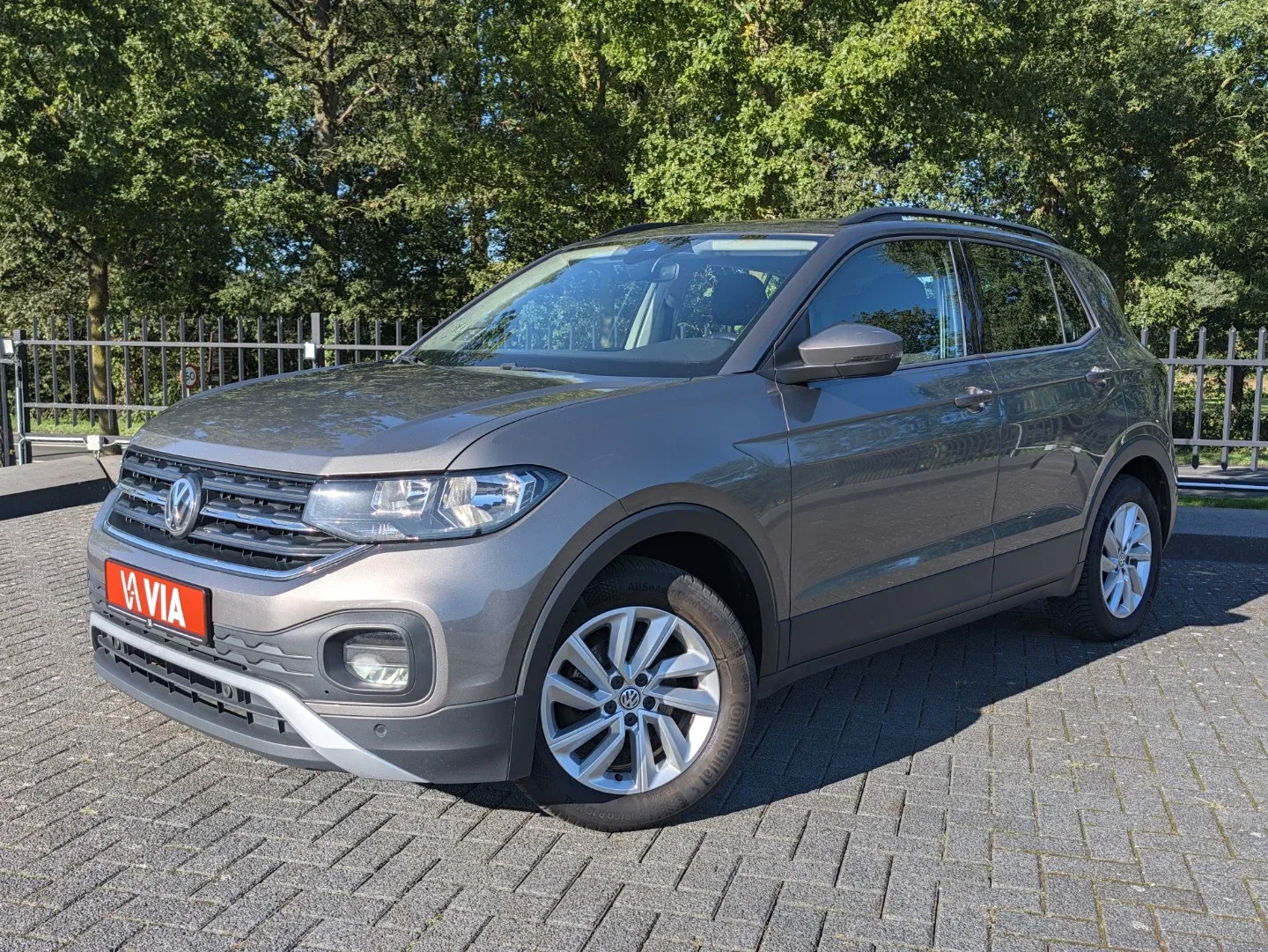 Volkswagen T-Cross (2019) — foto 1