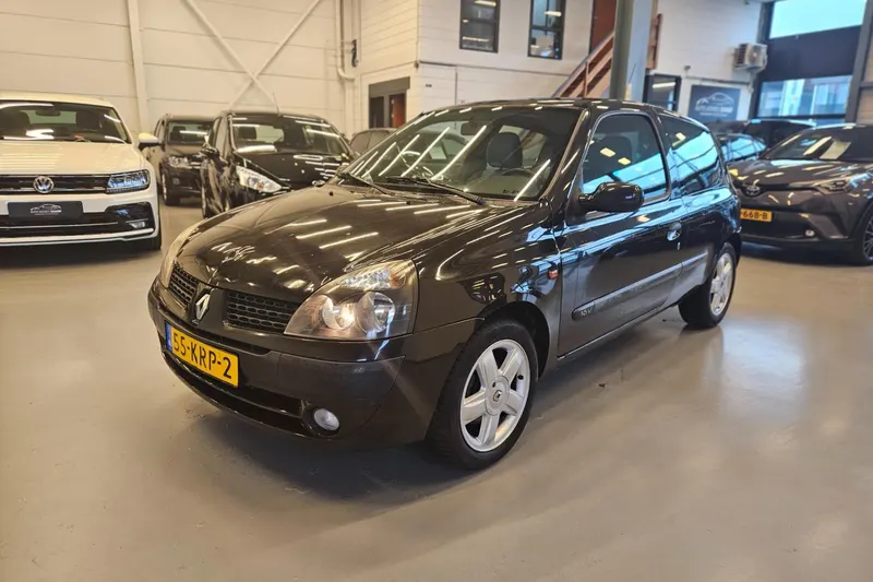 Renault Clio (2002)