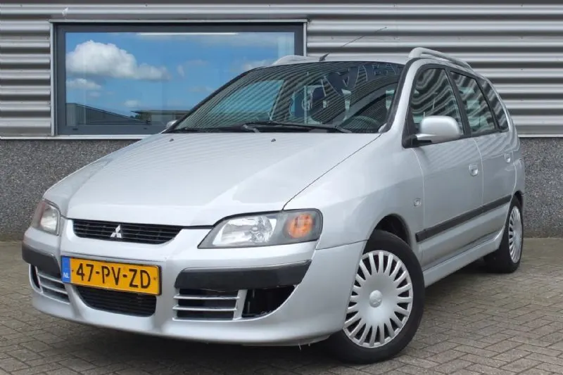 Mitsubishi Space Star (2005)