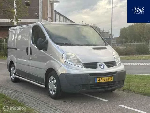 Renault Trafic (2009) — foto 1