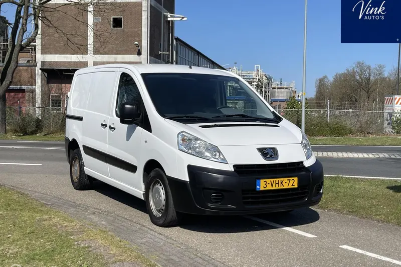 Peugeot Expert (2010)