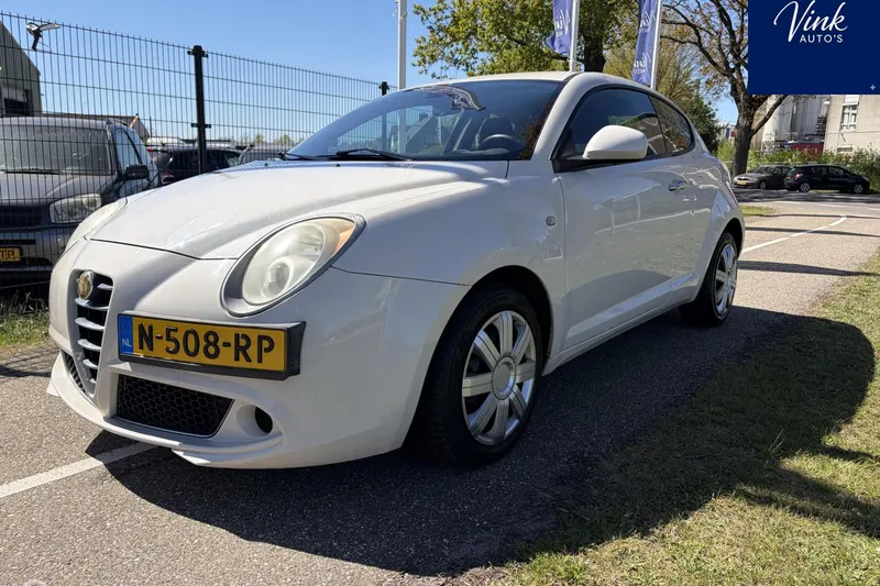 Alfa Romeo Mito (2009)