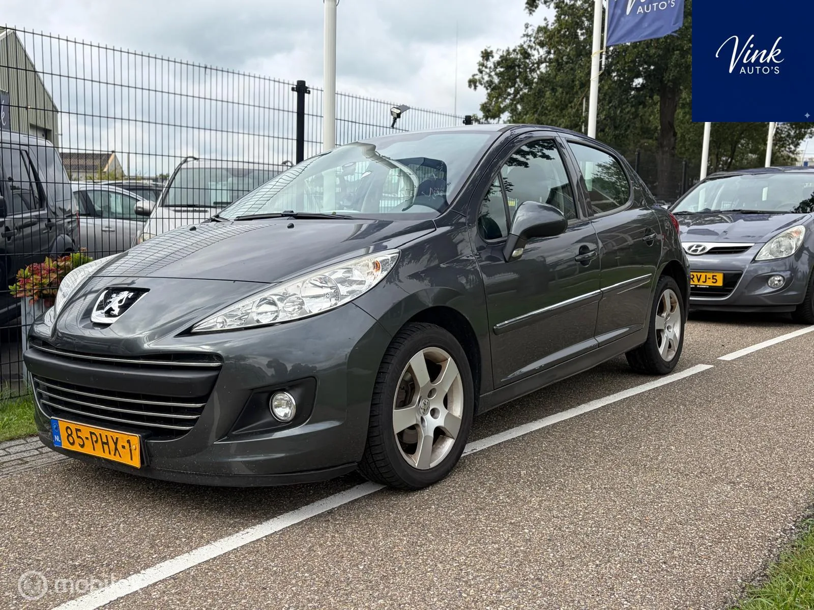 Peugeot 207 (2011) — foto 1